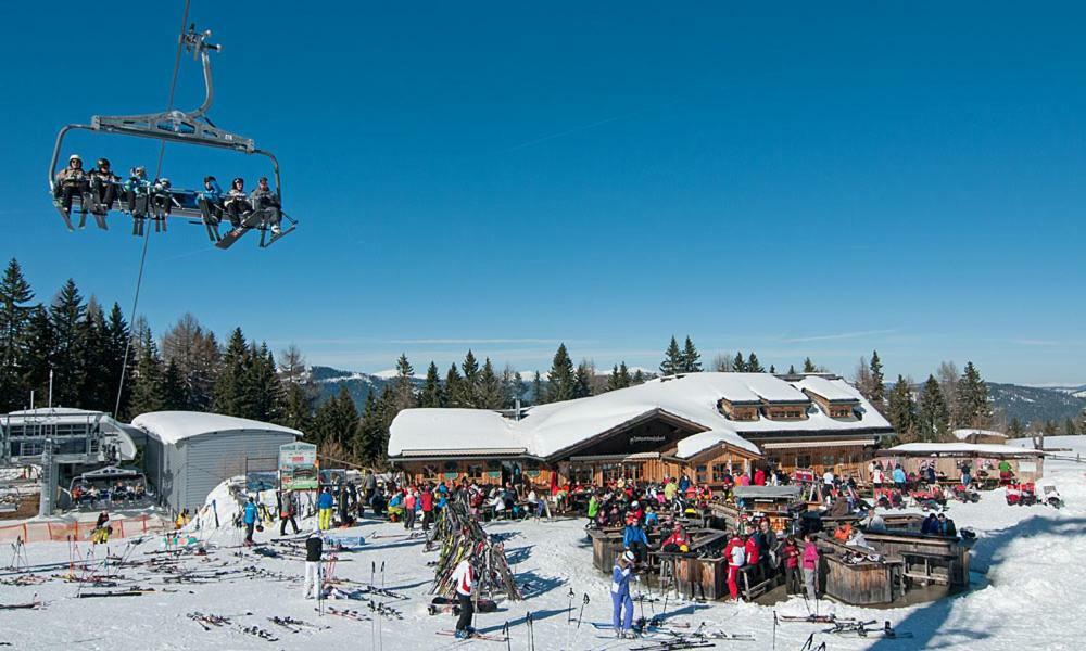 Ambiente Ferienapartments Warmbad Villach Esterno foto