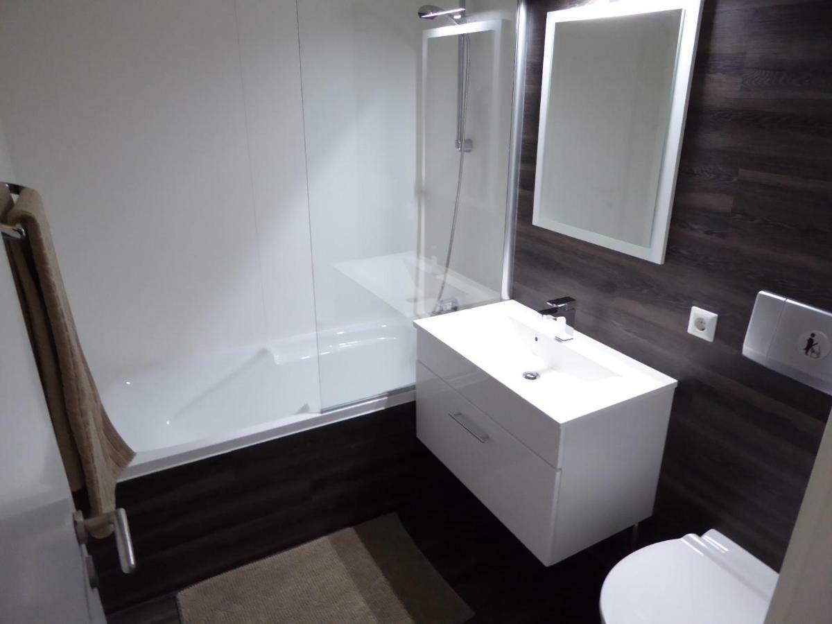 Ambiente Ferienapartments Warmbad Villach Esterno foto